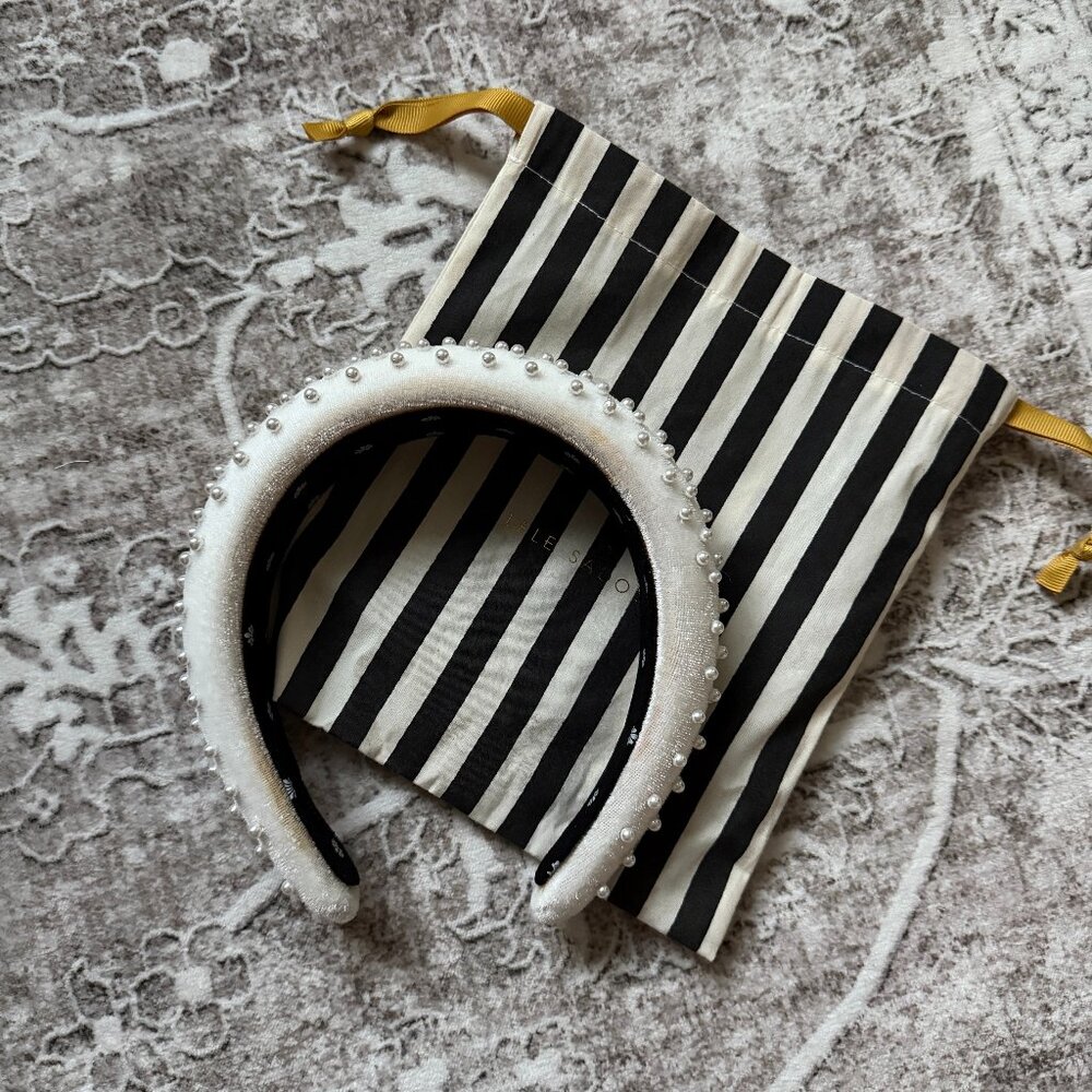 Lele Sadoughi Classic Velvet White Pearl Padded Headband OS